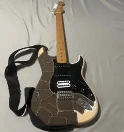 MX FENDER STRATOCASTER