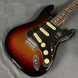 FENDER LTD PLYR2 ST RW SPKL