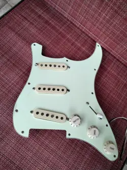 HENDRIX 65 PICKUPS