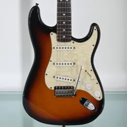 FENDER DELUXE POWERHOUSE STRAT ELECTRIC GUITAR USED MADE IN MEXICO