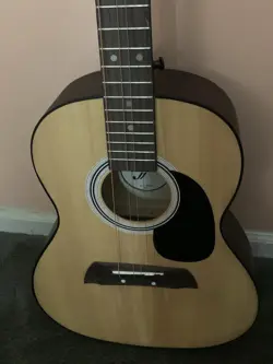 FIRST ACT ACOUSTIC GUITAR YEAR 2010