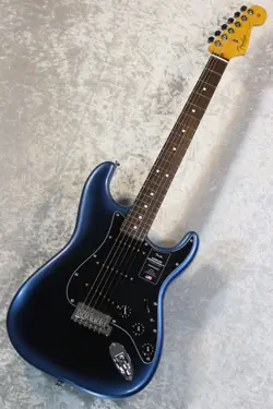 FENDER AMERICAN PROFESSIONAL II STRATOCASTER DARK NIGHT