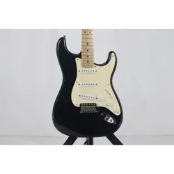 FENDER CUSTOM SHOP ERIC CLAPTON STRATOCASTER USED MAPLE BLACK W/HARD CASE
