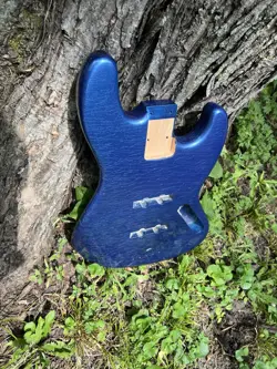 RELIC FENDER JAZZ BASS BODY ALDER VINTAGE LAKE PLACID BLUE NITROCELLULOSE