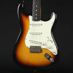 FENDER  JAPAN TRADITIONAL 60S STRATOCASTER  3-COLOR SUNBURST~ 2019