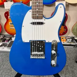 10267 SQUIER BY FENDER TELECASTER