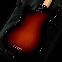 MUSTANG BASS SUNBURST