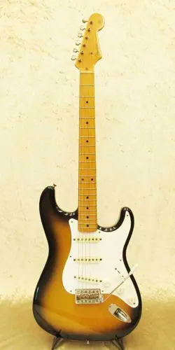 FENDER JAPAN ST57-70 2TS STRATOCASTER 2 TONE SUNBURST MADE IN JAPAN 1992-1993