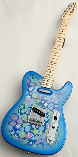 LIMITED TELECASTER BLUE