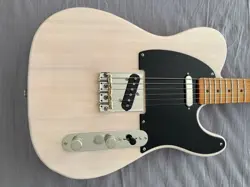 50�S TELECASTER W/GIG