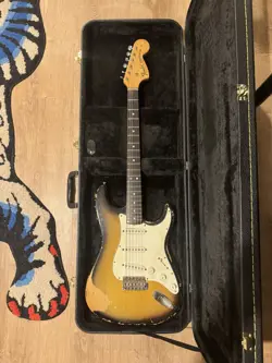 1969 FENDER STRATOCASTER WITH ROSEWOOD FRETBOARD SUNBURST
