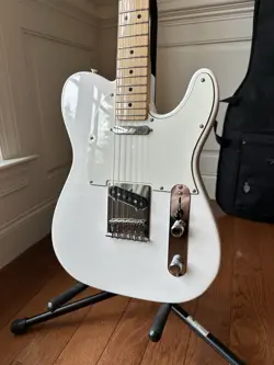 2023 FENDER PLAYER TELECASTER - POLAR WHITE