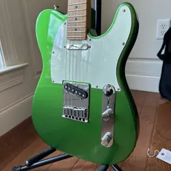 2022 FENDER PLAYER PLUS TELECASTER - COSMIC JADE GREEN