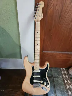 PROFESSIONAL STRATOCASTER 2008