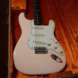 STRATOCASTER ST-62