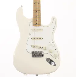 FENDERJV MODIFIED 60S STRATOCASTER W/SOFT CASE USED