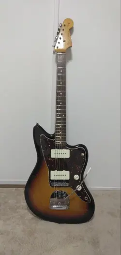 JAZZMASTER LINDY FRARIN