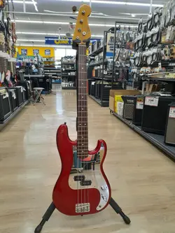 FENDER JAPAN PRECISION BASS USED MAPLE NECK ROSEWOOD FINGERBOARD W/GIG CASE