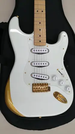 FENDER JAPAN KEN STRAT EXPERIMENT #1 USED ALDER BODY MAPLE NECK/FINGERBOARD