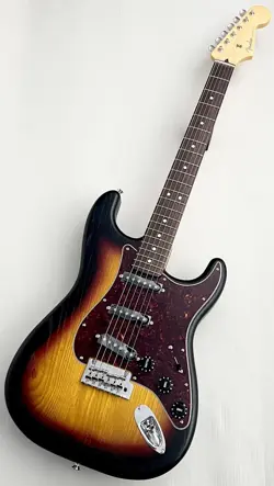 FENDER MIJ LTD