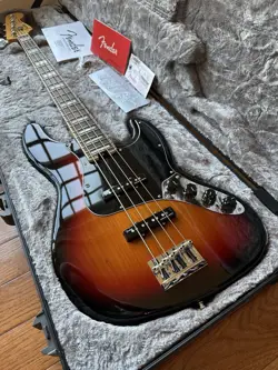 2016 FENDER AMERICAN ELITE JAZZ BASS - SUNBURST