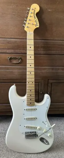 STRATOCASTER ST-62 MIJ