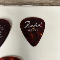 FENDER HEAVY