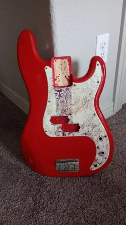 PICKGUARD RELIC