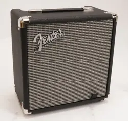 FENDER RUMBL