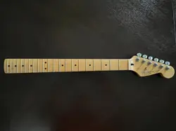 1995 FENDER MIM STRATOCASTER RELIC MAPLE NECK/TUNERS/NECKPLATE