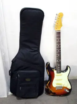 GUITAR STRATOCASTER ST62