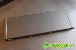 FENDER 1975 MUSTANG / SUNBURST USED ELECTRIC GUITAR