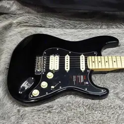 FENDER AMERICAN PERFORMER STRATOCASTER HSS MN BLACK