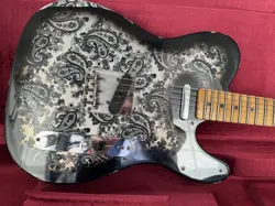 FENDER CUSTOM SHOP '68 TELECASTER LIMITED / BLACK PAISLEY RELIC