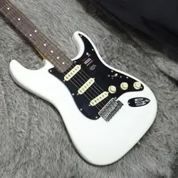 FENDER AMERICAN PERFORMER STRATOCASTER RW ARCTIC WHITE