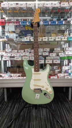 70TH ANNIVERSARY NO250701