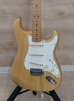 [FENDER JAPAN] ST72-SC STRATOCASTER NATURAL MADE IN JAPAN 1993-1994 SOLID GUITAR