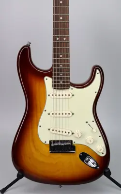 USED 2011 FENDER AMERICAN DELUXE STRATOCASTER ASH TOBACCO SUNBURST