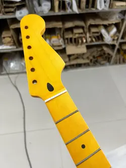 STAINLESS STEEL 21FRETS DIY FENDER START YELLOW MAPLE MATTE ELECTRIC GUITAR NECK