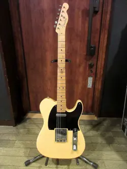 FENDER CUSTOM SHOP 1951 NOCASTER RELIC BUTTER SCOTCH BLONDE 2011 ELECTRIC GUITAR