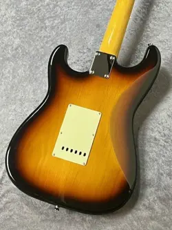 2013 ELECTRIC GUITAR