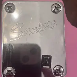 HELLO KITTY PINK SQUIER MINI GUITAR BY FENDER