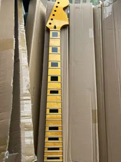 22 FRET BIG HEAD GUITAR NECK YELLOW CANADA MAPLE FINGERBOARD FOR FENDER ST START