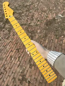 STAINLESS 22 FRET ST ELECTRIC GUITAR NECK YELLOW GLOSS MAPLE FOR FENDER START