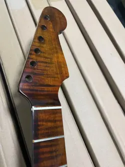 21 FRET ELECTRIC GUITAR NECK TIGER FLAME ROASTED MAPLE FOR FENDER START ST