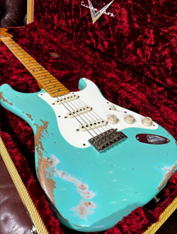 56 STRATOCASTER
