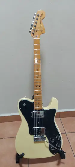 FENDER VINTERA II TELECASTER 1970S DELUXE GUITAR VINTAGE WHITE W LOCKING TUNERS