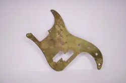 PICKGUARD PLATED PBASS