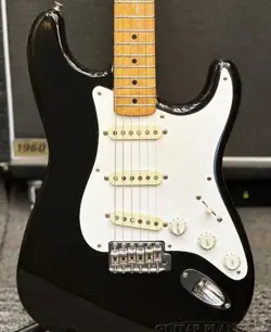 FENDER AMERICAN VINTAGE '57 STRATOCASTER USED 1988 ALDER BODY BLACK W/HARD CASE