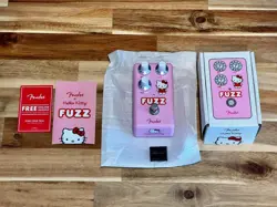 FENDER HELLO KITTY FUZZ EFFECT PEDAL LIMITED EDITION USED